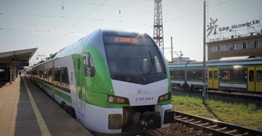 KM: Nowy Flirt po raz pierwszy na trasie Sochaczew – Józefów