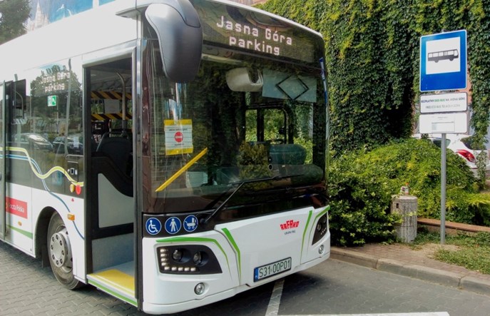 Częstochowa: Ebus Rafako uczył się pracy w mieście, a startup intermodalności