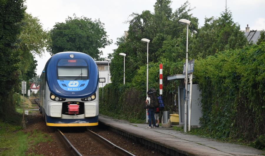 Koleje Czeskie na razie nie kupią 60 spalinowych pojazdów. Oferty złożyła Pesa, Newag i CAF Koleje Czeskie na razie nie kupią 60 spalinowych pojazdów. Oferty złożyła Pesa, Newag i CAF