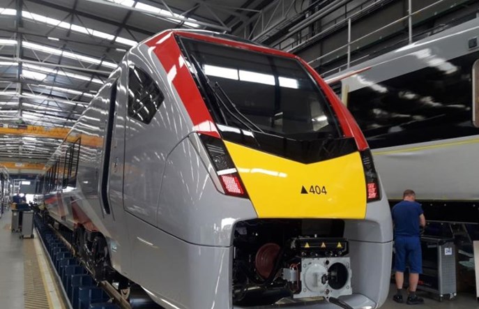 Wielka Brytania: Nowy tabor Stansted Express