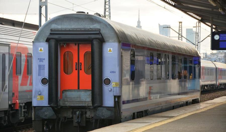 Miejscówki do biletów okresowych PKP Intercity dostępne przez aplikację Miejscówki do biletów okresowych PKP Intercity dostępne przez aplikację