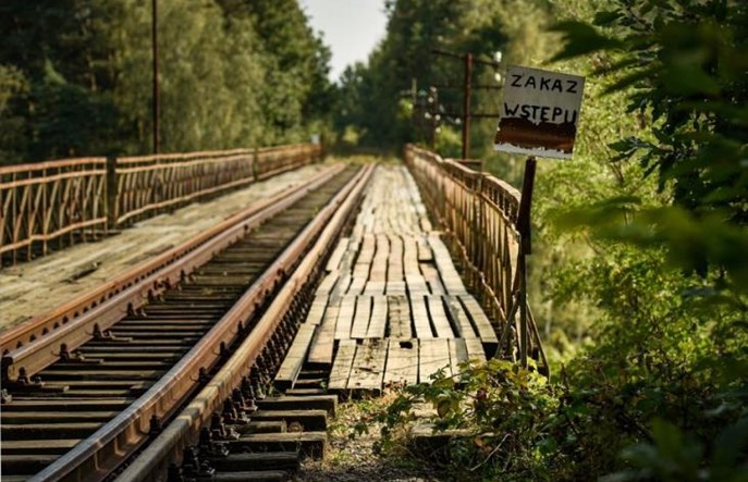 Reżyser M:I7 zabiera głos w sprawie mostu w Pilchowicach. I pisze bzdury