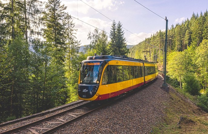 Bombardier dostarczył nowe tramwaje Flexity do Karlsruhe