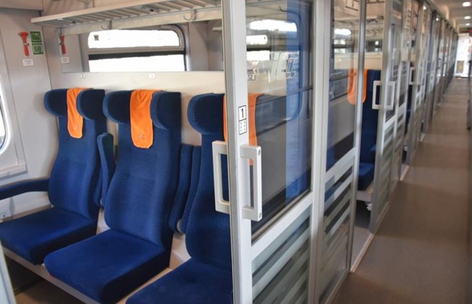 Cegielski jedynym chętnym do modernizacji 90 wagonów PKP IC