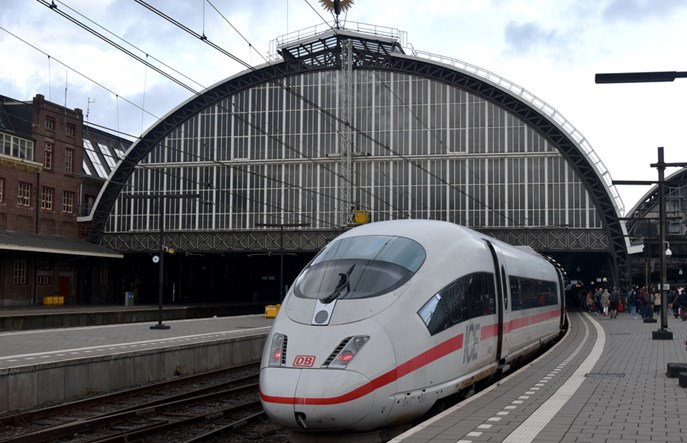 „Nie" dla obowiązkowej rezerwacji miejsc w niemieckich pociągach