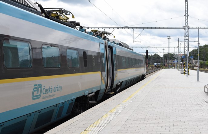 Czesi wydłużają trasę swojego Pendolino