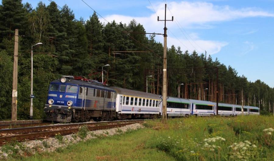 Coraz mniejszy wpływ koronawirusa na kolej. W lipcu tylko o 1/3 pasażerów mniej Coraz mniejszy wpływ koronawirusa na kolej. W lipcu tylko o 1/3 pasażerów mniej