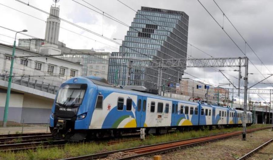 Polregio kupiło kolejne dwa EN57AL od Pomorza Zachodniego Polregio kupiło kolejne dwa EN57AL od Pomorza Zachodniego