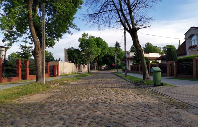 „Kocie łby”: Trudna w eksploatacji, ale historyczna nawierzchnia ulic