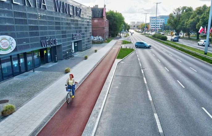 Gdańsk: Na al. Grunwaldzkiej zakończono budowę drogi rowerowej i remont jezdni