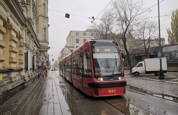 Łódź: Więcej tramwajów i autobusów od października. Zmiany znów niewielkie