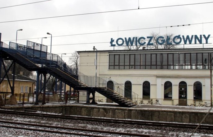 Rośnie opóźnienie modernizacji E20. Kolejne utrudnienia na linii Łódź – Łowicz   