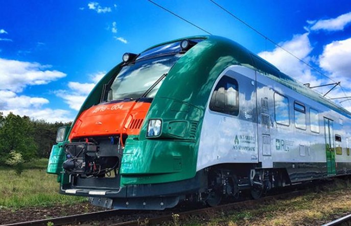 Łotewski przetarg na spalinowe pojazdy pod znakiem zapytania. Zgłosiły się Pesa i Stadler