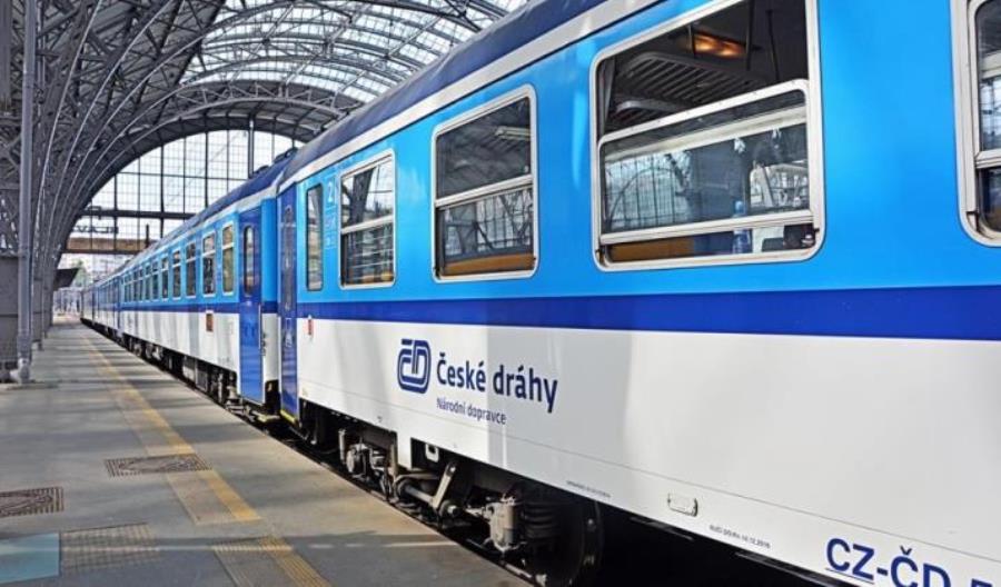 Koleje Czeskie: Blisko 2 mld koron straty w pół roku. Tak źle nie było nigdy Koleje Czeskie: Blisko 2 mld koron straty w pół roku. Tak źle nie było nigdy