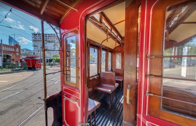 Tramwaje Warszawskie z wirtualną zajezdnią zabytków dzięki Google Street View