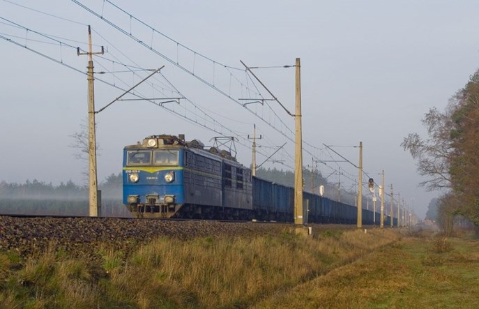 Łódzkie: Modernizacja „Węglówki” nie zakończyła się w 2023. Projekt fazowany