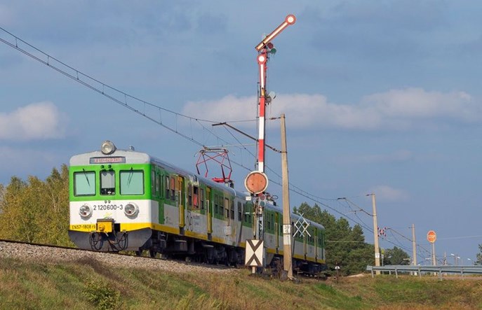 W sierpniu jeszcze mniejszy wpływ pandemii na kolej