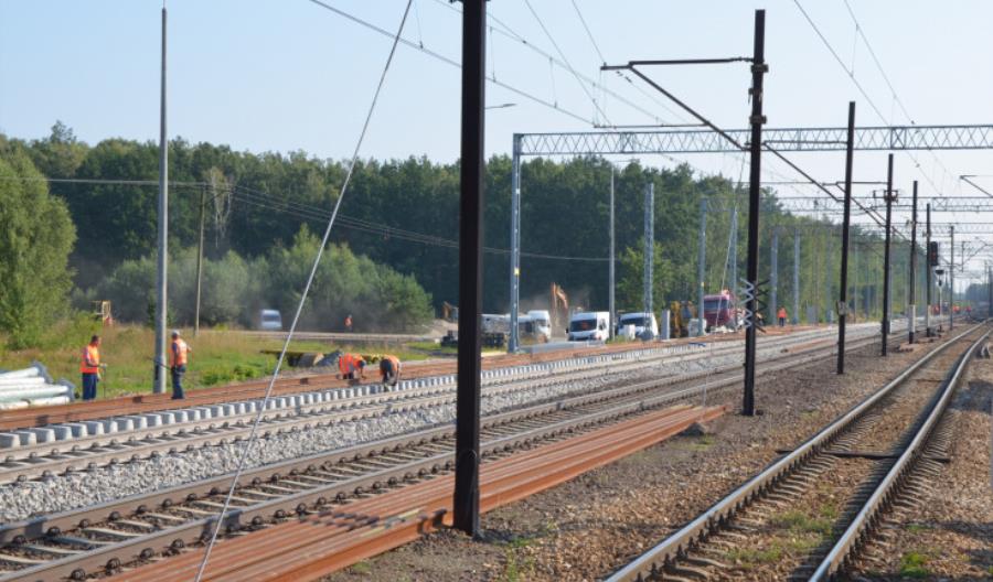Kto opracuje plany dla prędkości 250 km/h na CMK? Kto opracuje plany dla prędkości 250 km/h na CMK?