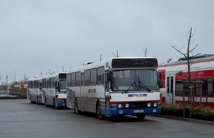 Jakie połączenia autobusowe otrzymały rządową pomoc? [lista]