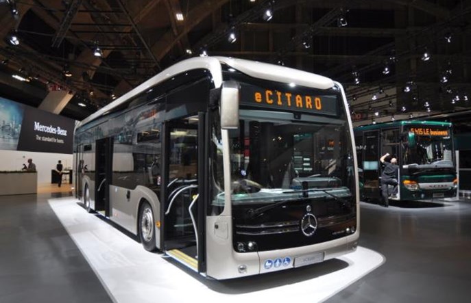 Francuzi kupują bardzo dużą partię elektrycznych Mercedesów eCitaro