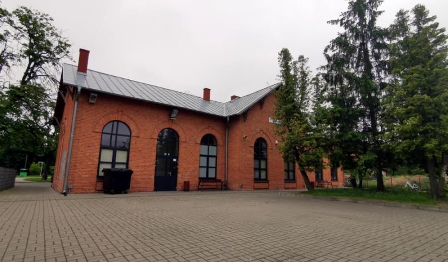 PKP IC w Głownie. Komunikacja zastępcza za pociągi, których nie było PKP IC w Głownie. Komunikacja zastępcza za pociągi, których nie było