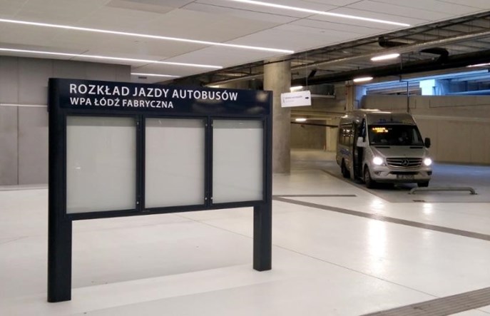 Łódź Fabryczna bez bezpłatnego parkingu. „Teraz są wolne miejsca” 