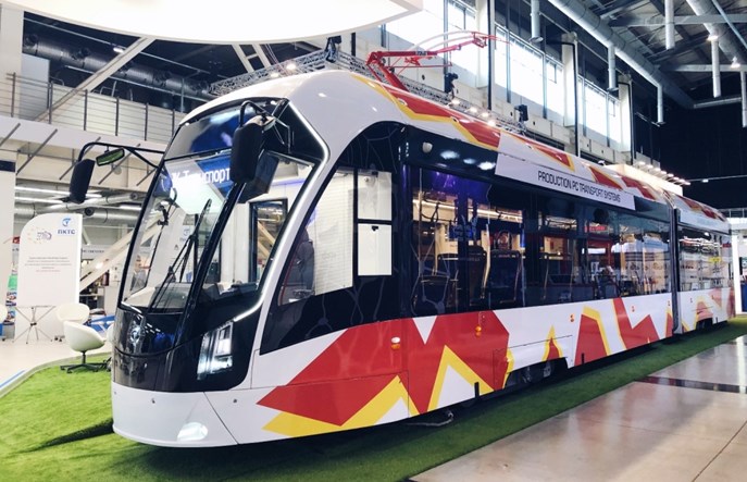 Sankt Petersburg wyleasinguje 13 nowych tramwajów od PK TS