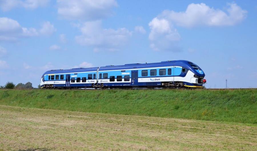 Oficjalnie: Pesa i Newag złożyły oferty na 160 pociągów spalinowych dla Ceskich drah!