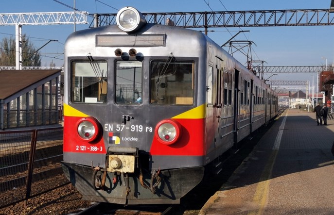 EN57 do muzeum! Nowy eksponat w Karsznicach