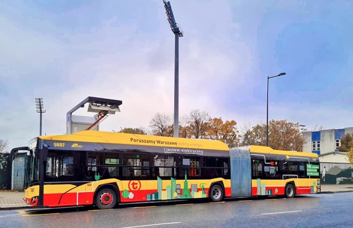 Warszawa z setnym elektrobusem