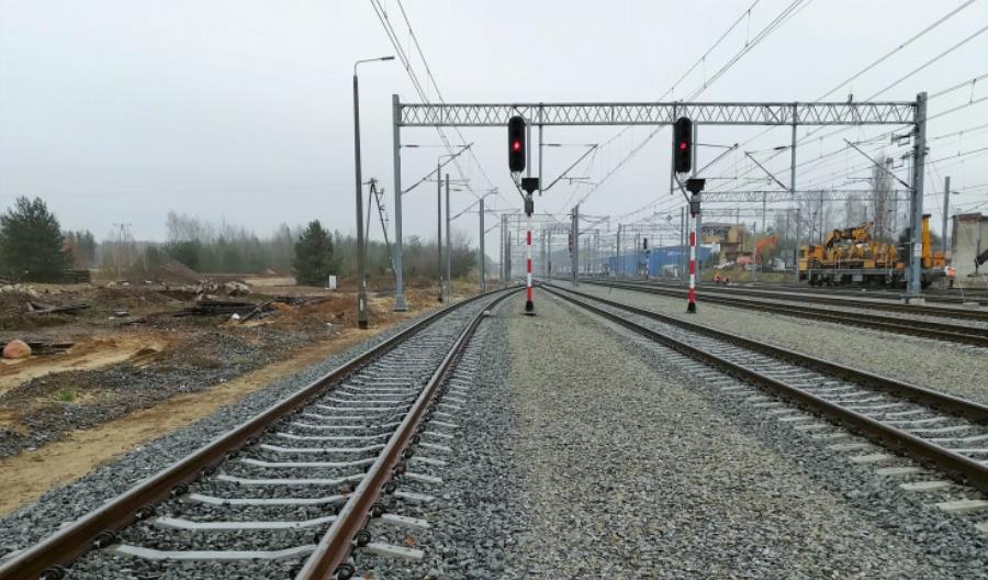 Transprojekt Gdański zaprojektuje podbicie torów na CMK do 250 km/h Transprojekt Gdański zaprojektuje podbicie torów na CMK do 250 km/h