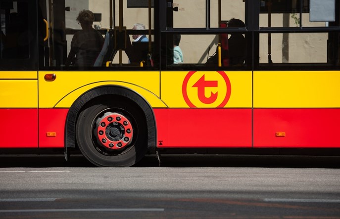 Warszawa: ZTM zawiesza linie szkolne i kursy nocne linii 9
