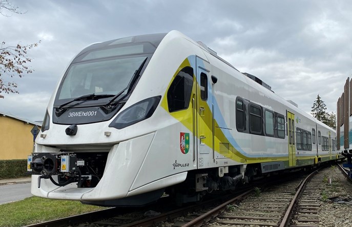 Dwa trójczłonowe spalinowe Impulsy 2 są już w Lubuskiem