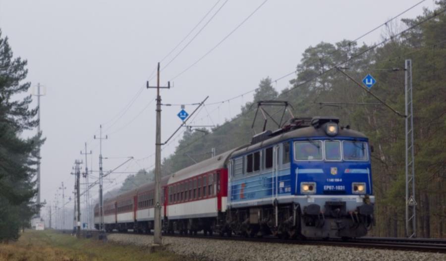 Pociąg na Słowację przestanie kursować. Słowacy i PKP Intercity przedstawiają inne powody Pociąg na Słowację przestanie kursować. Słowacy i PKP Intercity przedstawiają inne powody