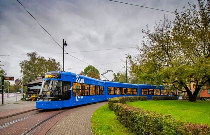 MPK Kraków chce mieć kolejne 32-metrowe tramwaje. W dwóch wersjach