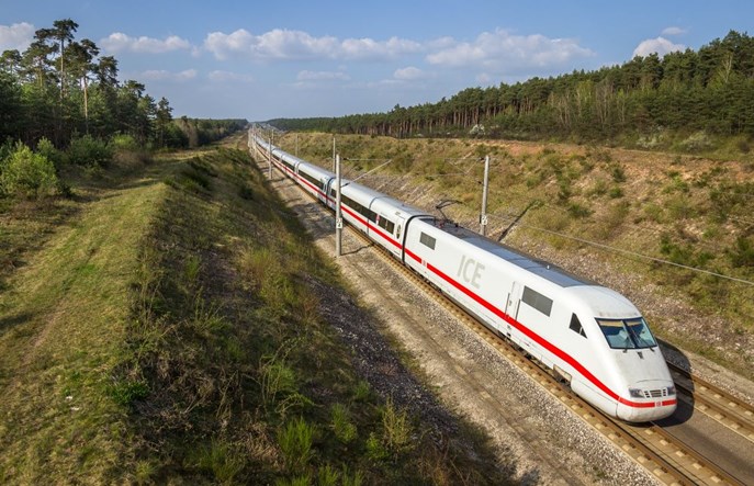 Niemcy: Od dziś miejscówki w pociągu tylko przy oknie