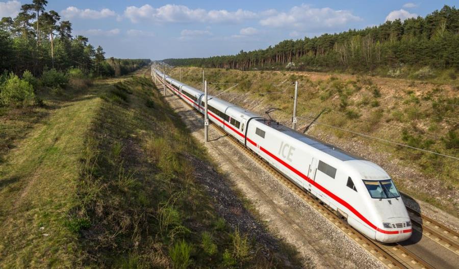 Niemcy: Od dziś miejscówki w pociągu tylko przy oknie