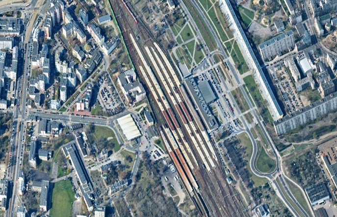 Warszawa zapowiada rozmowy z PKP PLK ws. miejskich inwestycji i Trasy Tysiąclecia