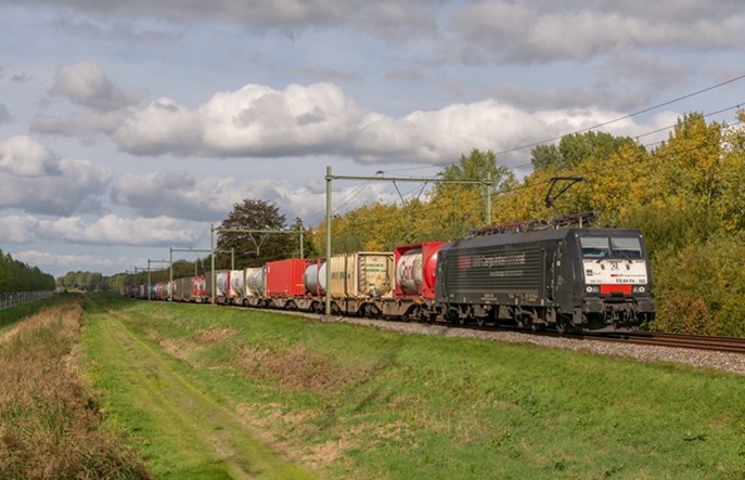 Tłok na kolejowym Jedwabnym Szlaku