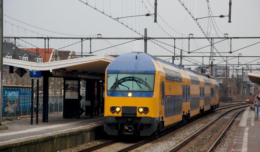 Eurostat: Wielkie spadki przewozów pasażerskich w Europie. Holandia wyjątkiem