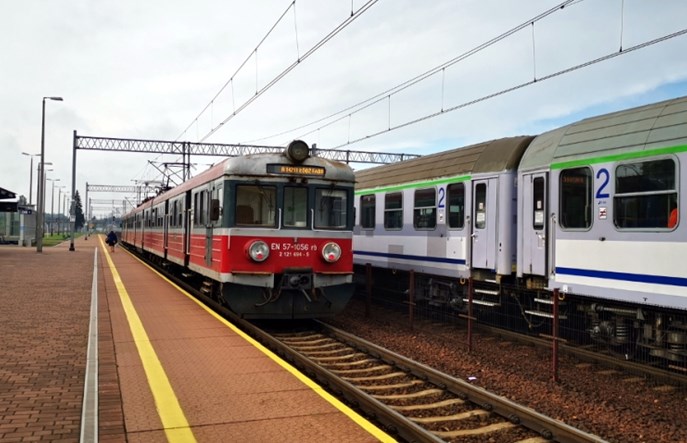 Łódzkie: Ośmio-, a nie dziesięcioletnia umowa z Polregio