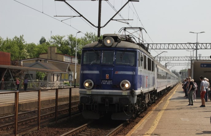 Modernizacja E20: Prace w węźle Kutno potrwają o rok dłużej  