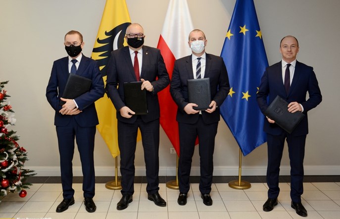 Polregio z umową na 10 lat z Dolnym Śląskiem. Będzie więcej połączeń