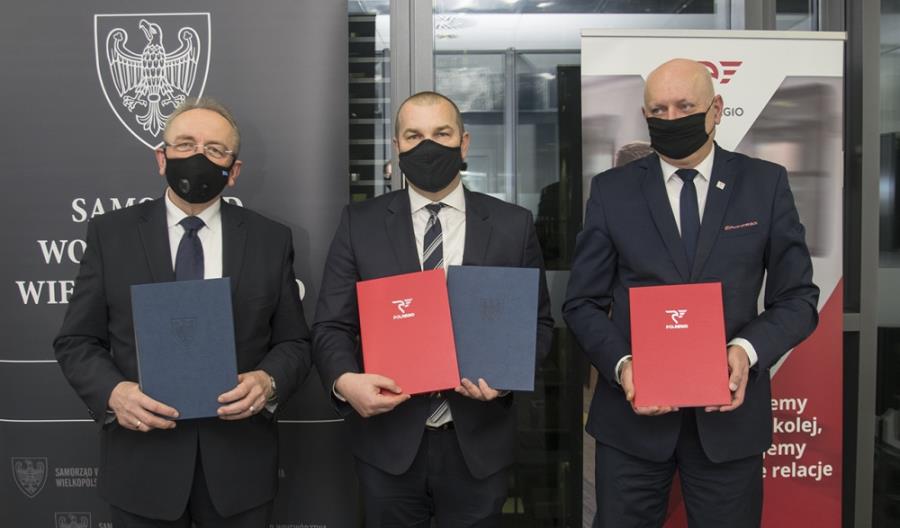Wielkopolskie przyspiesza z Polregio. Umowa PSC podpisana Wielkopolskie przyspiesza z Polregio. Umowa PSC podpisana