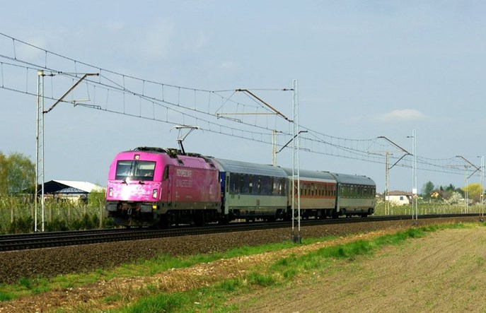 Powrót Kiepury? PKP IC planuje pociąg Warszawa – Bruksela