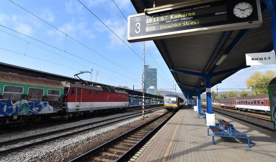 Koleje Słowackie zastąpiły RegioJet na regionalnej linii. Wrażenia niekorzystne Koleje Słowackie zastąpiły RegioJet na regionalnej linii. Wrażenia niekorzystne