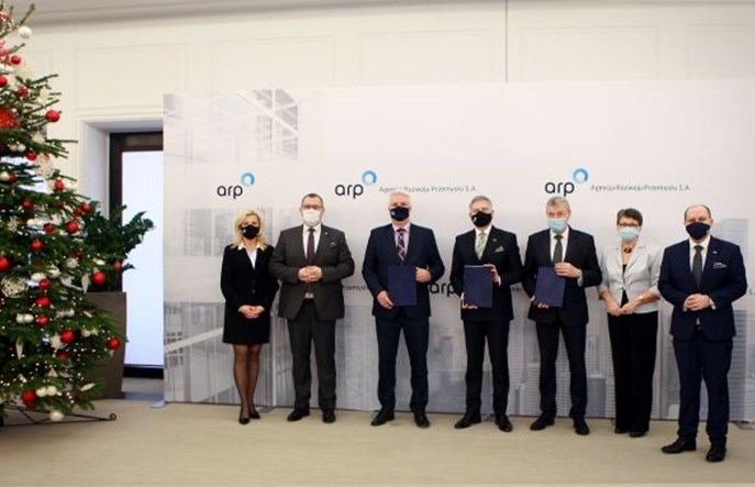 Rafamet dostarczy maszyny dla oddziału PKP IC Remtrak Idzikowice za 18 mln zł