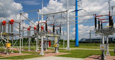 PKP Intercity zamawia energię od PKP Energetyka za ponad miliard złotych