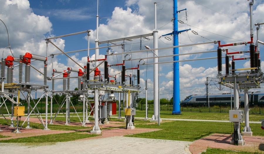 PKP Intercity zamawia energię od PKP Energetyka za ponad miliard złotych