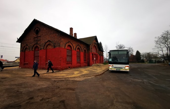 Łask: Bałagan z nazwami przystanków kolejowych